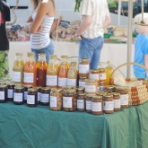 Jour de marché à Saint Pierreville